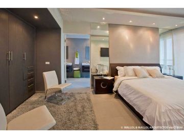 SE VENDE APARTAMENTO EN PH YACHT CLUB 218M2