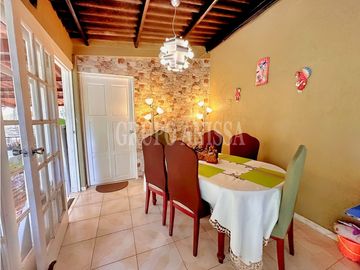 REBAJADA! Se Vende Hermosa Casa en Altos de Cerro Azul