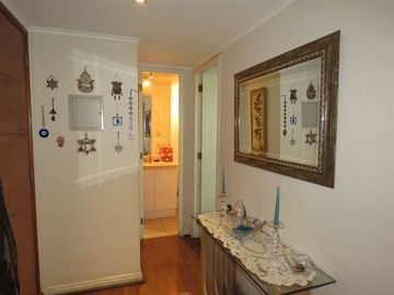 Departamento en Venta en Av. Las Condes / La Cabaña - 4D + 4B + 2 estacionamientos y bodega