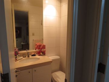 Departamento en Venta en Av. Las Condes / La Cabaña - 4D + 4B + 2 estacionamientos y bodega