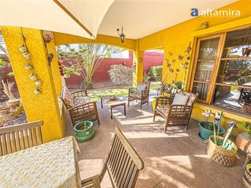 Casa en Venta en Avenida Pedro Prado / Av. Ramón Perez (Avda. Chipana)