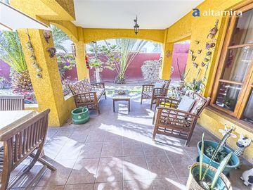 Casa en Venta en Avenida Pedro Prado / Av. Ramón Perez (Avda. Chipana)