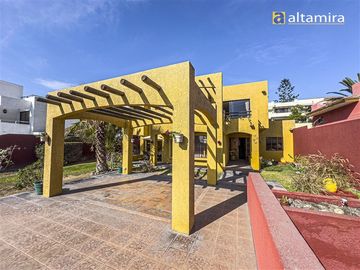 Casa en Venta en Avenida Pedro Prado / Av. Ramón Perez (Avda. Chipana)