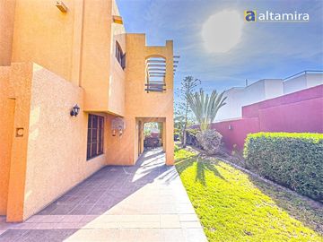 Casa en Venta en Avenida Pedro Prado / Av. Ramón Perez (Avda. Chipana)