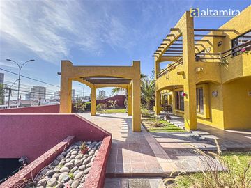 Casa en Venta en Avenida Pedro Prado / Av. Ramón Perez (Avda. Chipana)