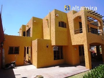 Casa en Venta en Avenida Pedro Prado / Av. Ramón Perez (Avda. Chipana)