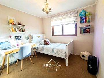 Casa en Venta en Condominio Cumbres de Peñalolén