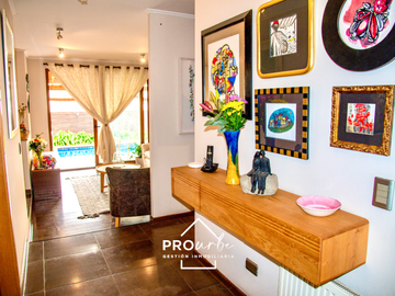 Casa en Venta en Condominio Cumbres de Peñalolén