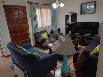 Casa en Venta en Manuel Antonio Matta / Lo Cruzat