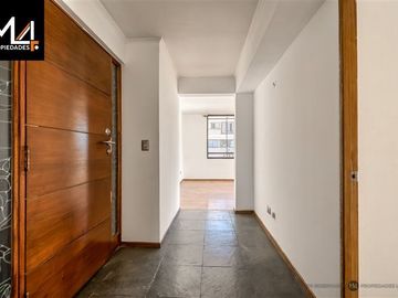 Departamento en Venta en Cristobal Colón / Sebastián Elcano