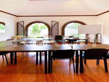 Casa en venta 3 cuadras de la Eloy Alfaro y Portugal