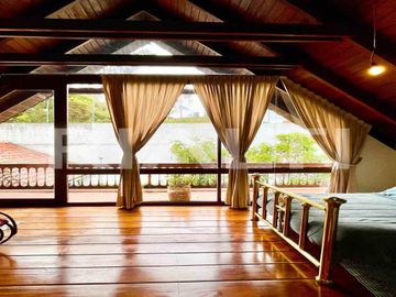 Casa en venta 3 cuadras de la Eloy Alfaro y Portugal