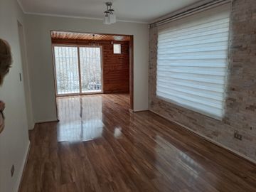 Casa ampliada en barrio en alto en Quilpué