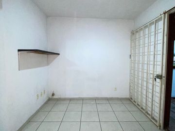 CASA EN REAL DEL VALLE, FRACC LA ARBOLEDA CON TERRAZA TECHADA