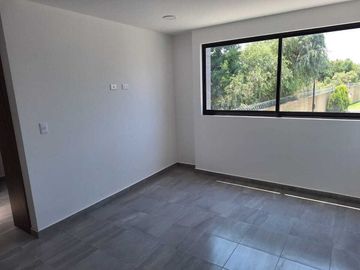 ESTRENA CASA EN EL 