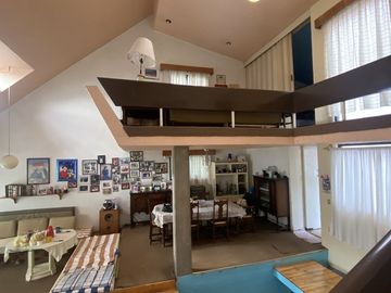 CASA EN VENTA, PARA ACTUALIZAR, EN LAS ARBOLEDAS, VIGILANCIA, JARDIN.