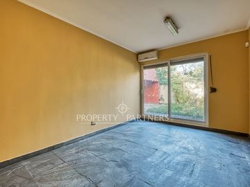 ¡Excelente ubicación! Casa en Las Condes , con buen terreno, Cercano metro Manquehue. Gerónimo  de Alderete