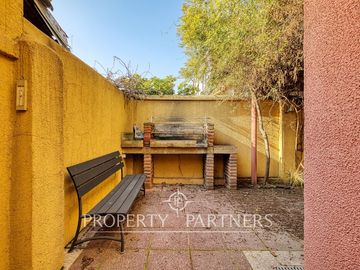 ¡Excelente ubicación! Casa en Las Condes , con buen terreno, Cercano metro Manquehue. Gerónimo  de Alderete