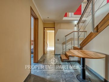 ¡Excelente ubicación! Casa en Las Condes , con buen terreno, Cercano metro Manquehue. Gerónimo  de Alderete