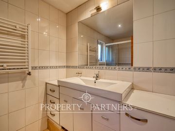 ¡Excelente ubicación! Casa en Las Condes , con buen terreno, Cercano metro Manquehue. Gerónimo  de Alderete