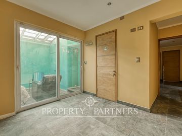 ¡Excelente ubicación! Casa en Las Condes , con buen terreno, Cercano metro Manquehue. Gerónimo  de Alderete