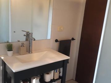 Muy linda casa 5 ambientes. Excelente ubicación