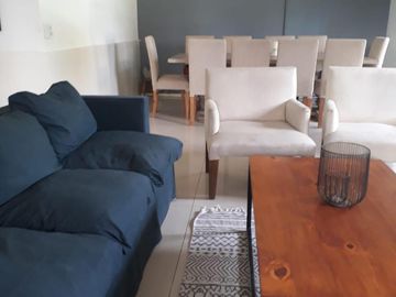 Muy linda casa 5 ambientes. Excelente ubicación