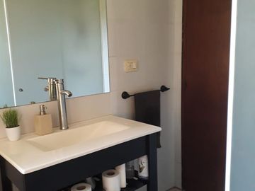 Muy linda casa 5 ambientes. Excelente ubicación
