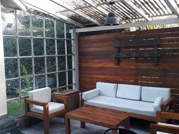 Muy linda casa 5 ambientes. Excelente ubicación