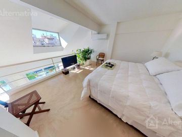 Venta de Departamento Duplex en Recoleta de 2 ambientes con cochera