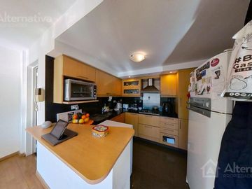 Venta de Departamento Duplex en Recoleta de 2 ambientes con cochera