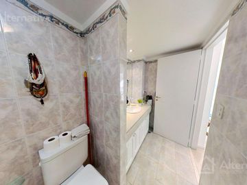 Venta de Departamento Duplex en Recoleta de 2 ambientes con cochera