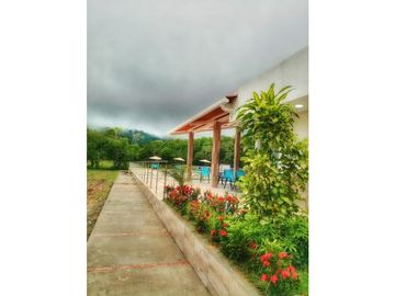 VENTA DE LOTE CAMPESTRE EN CONDOMINIO FAYETTEVILLE CAPIRA