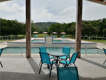 VENTA DE LOTE CAMPESTRE EN CONDOMINIO FAYETTEVILLE CAPIRA
