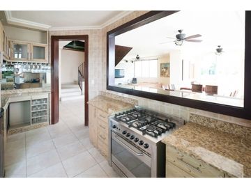 VENTA DE APARTAMENTO PENTHOUSE AMOBLADO PUNTA PACIFICA
