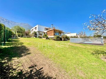 Casa en Venta en Las Cortezas, Arboretum - Club de Campo