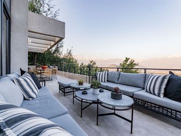 Casa en Venta en Avenida el Golf Manquehue