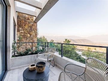 Casa en Venta en Avenida el Golf Manquehue
