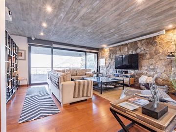 Casa en Venta en Avenida el Golf Manquehue