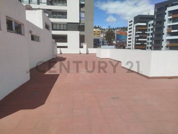 VENTA DE DEPARTAMENTO SECTOR PORTUGAL Y 6 DE DICIEMBRE. SECTOR EL BATAN