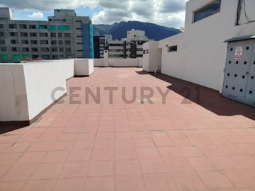 VENTA DE DEPARTAMENTO SECTOR PORTUGAL Y 6 DE DICIEMBRE. SECTOR EL BATAN