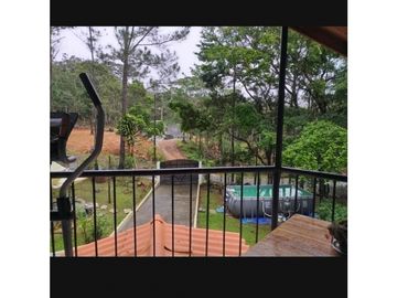ALTOS DE CERRO AZUL / 1914 M2 / RIACHUELO / PISCINA / BALCON