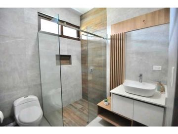 VENTA DE CASA EN CAÑAVERAL DE PENONOMÉ MODERNA Y HERMOSA
