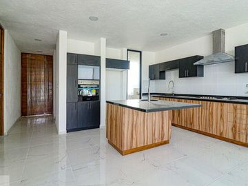 Casa en Fraccionamiento Lomas de Cuernavaca