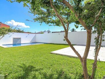Casa en Fraccionamiento Lomas de Cuernavaca