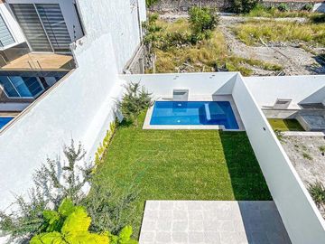 Casa en Fraccionamiento Lomas de Cuernavaca