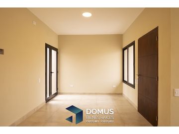 VENTA CASA VIA AURELIA ZONA SUR A ESTRENAR