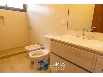 VENTA CASA VIA AURELIA ZONA SUR A ESTRENAR