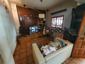 Casa en venta en Moron Sur