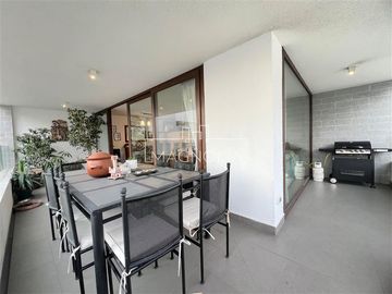Departamento en Venta en Las Hualtatas, Costanera Sur, Las Condes